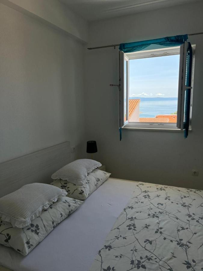 Apartments Villa Nova With Pool Makarska Exteriör bild