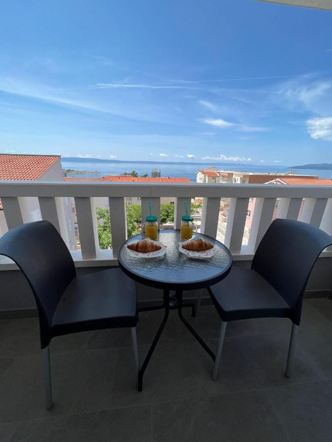 Apartments Villa Nova With Pool Makarska Exteriör bild